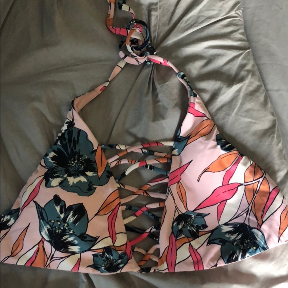 Billabong swimsuit top